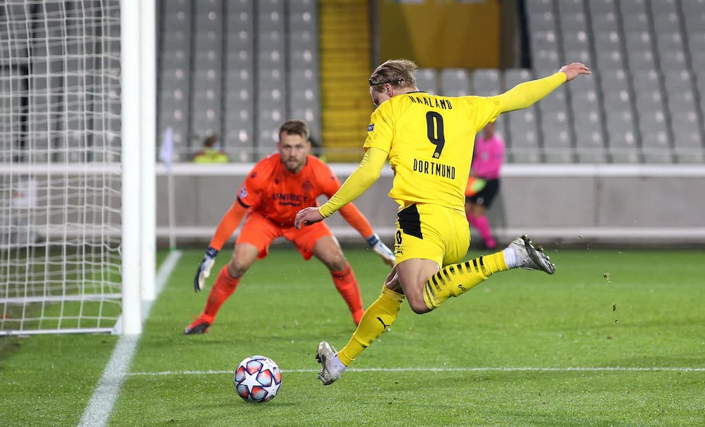 Bundesliga Tipp - Borrussia Dortmund - Haaland schießt auf das Tor